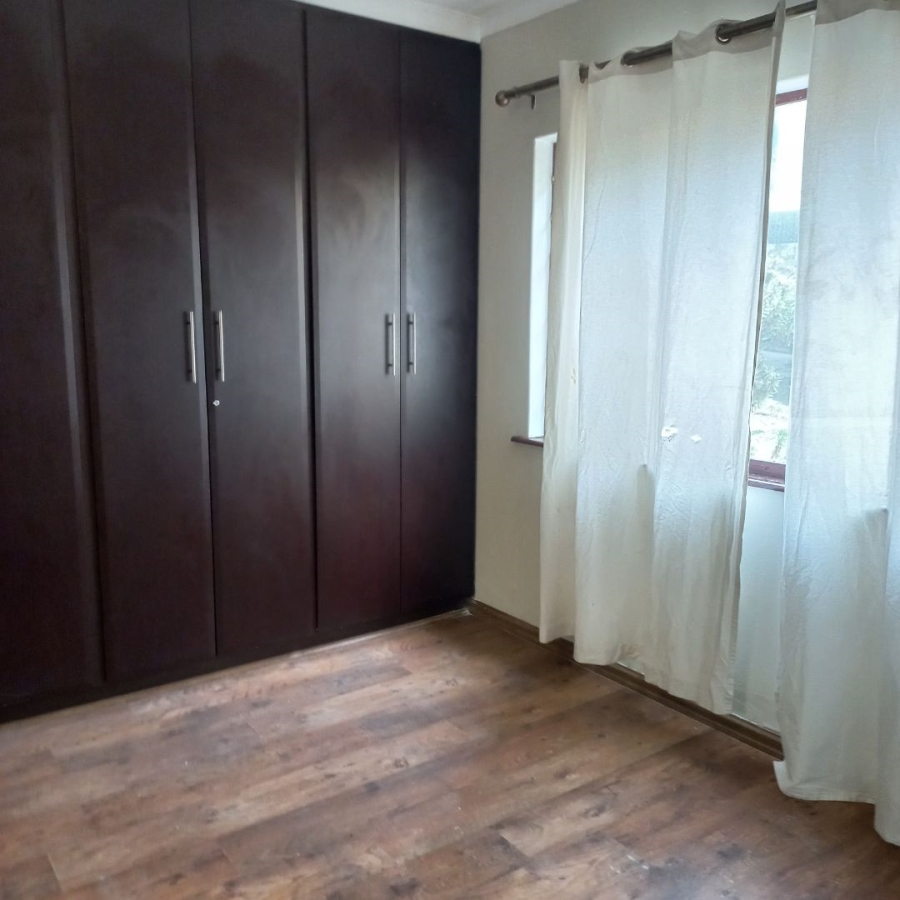 To Let 3 Bedroom Property for Rent in La Mercy KwaZulu-Natal