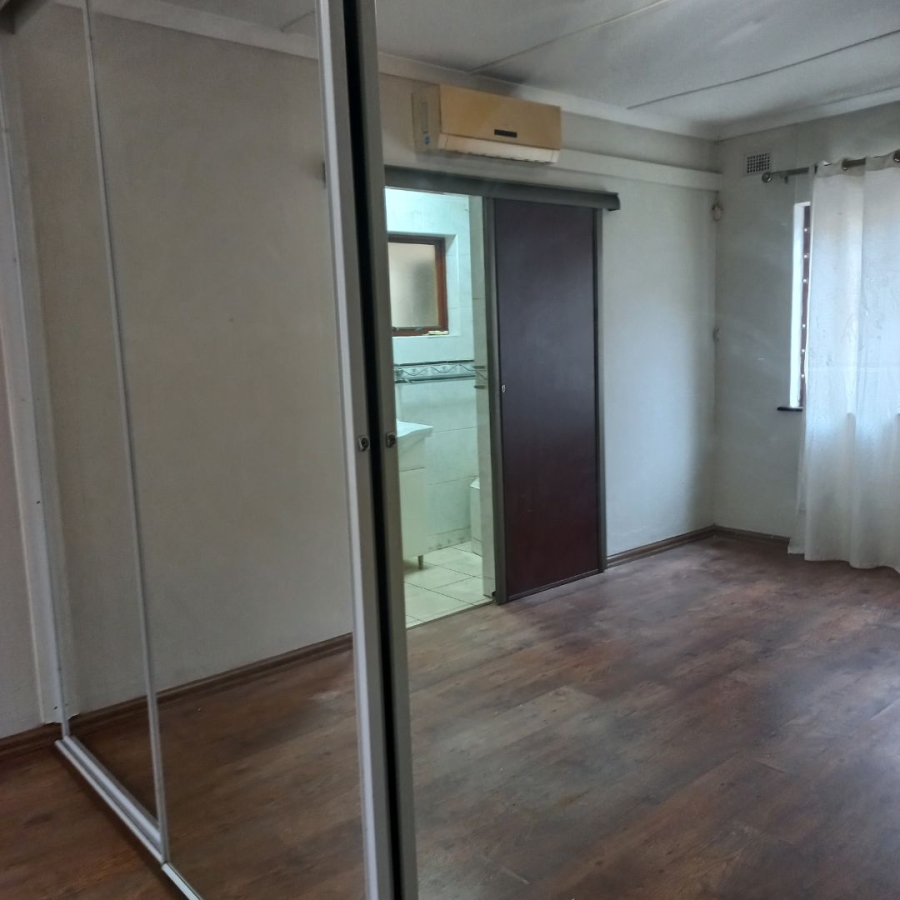 To Let 3 Bedroom Property for Rent in La Mercy KwaZulu-Natal