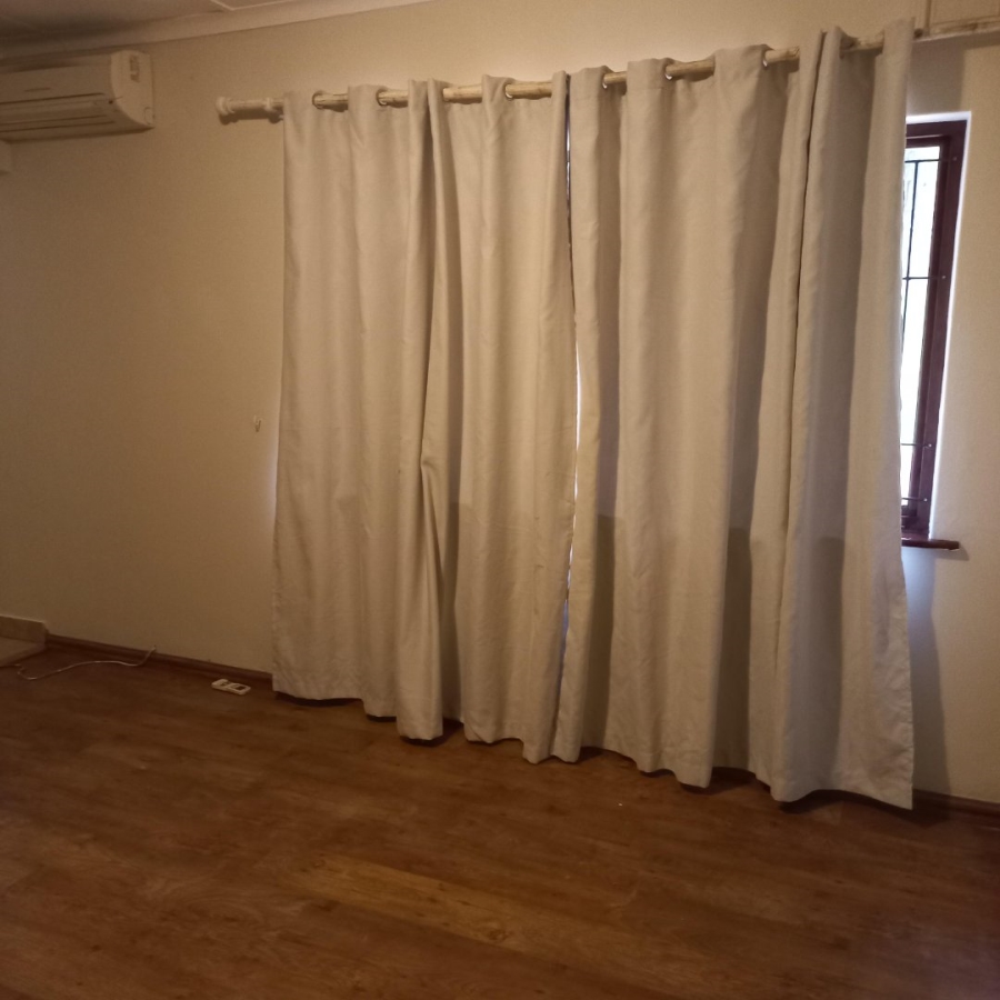 To Let 3 Bedroom Property for Rent in La Mercy KwaZulu-Natal
