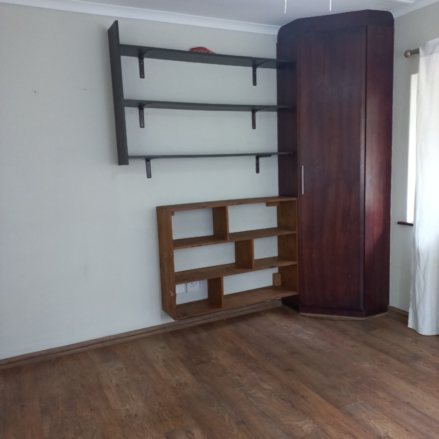 To Let 3 Bedroom Property for Rent in La Mercy KwaZulu-Natal