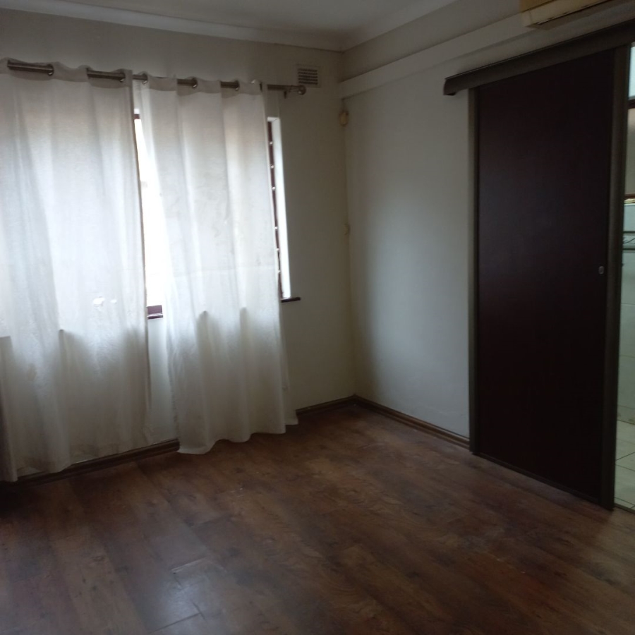 To Let 3 Bedroom Property for Rent in La Mercy KwaZulu-Natal