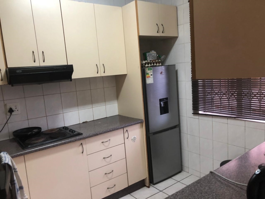 1 Bedroom Property for Sale in Umbilo KwaZulu-Natal