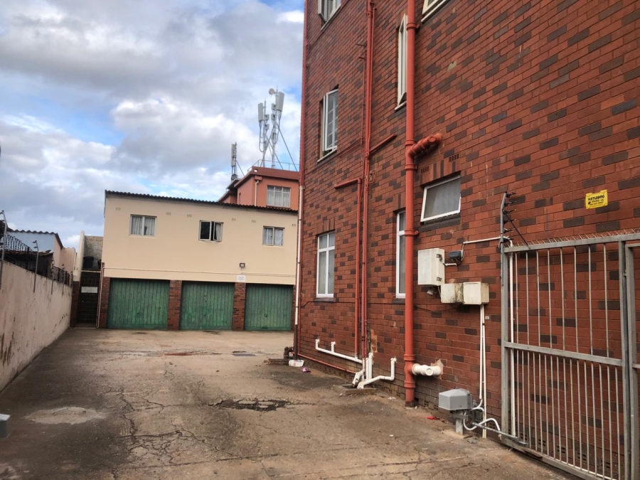 1 Bedroom Property for Sale in Umbilo KwaZulu-Natal