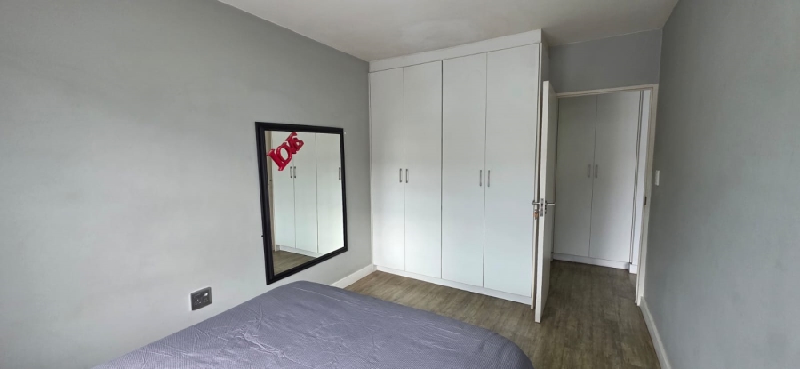 1 Bedroom Property for Sale in Umbogintwini KwaZulu-Natal