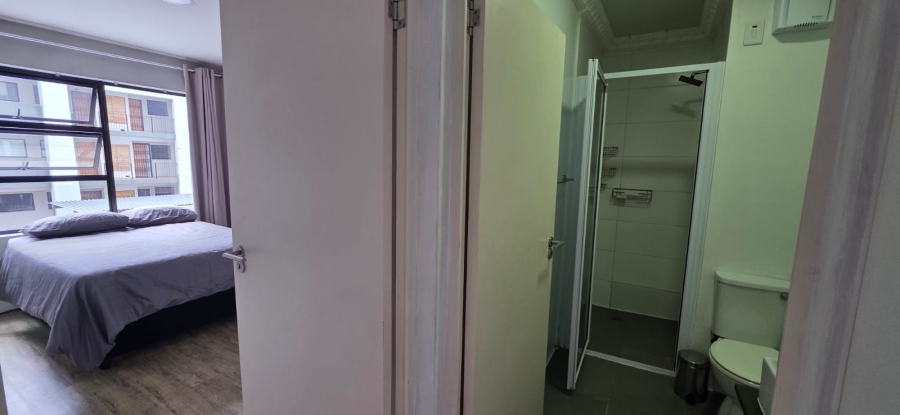 1 Bedroom Property for Sale in Umbogintwini KwaZulu-Natal