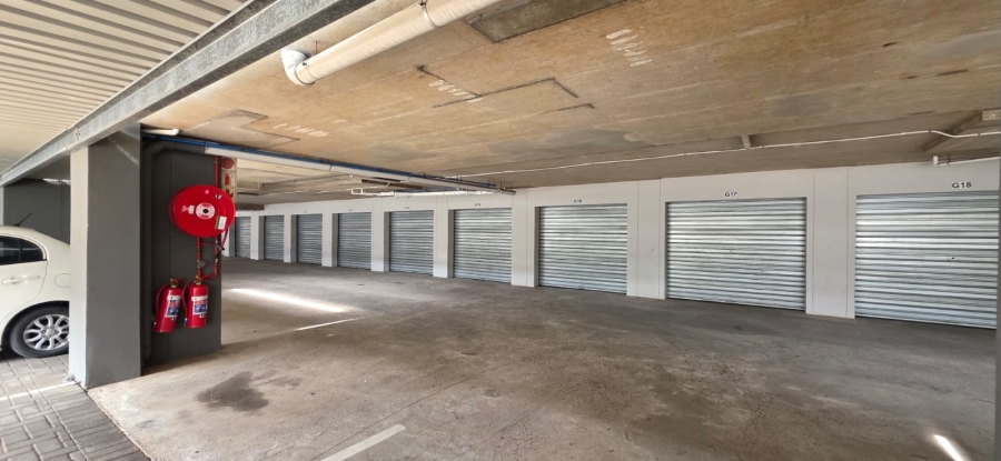 1 Bedroom Property for Sale in Umbogintwini KwaZulu-Natal