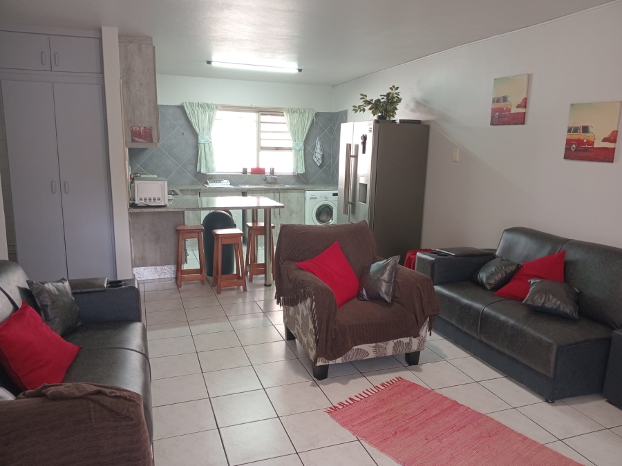 To Let 2 Bedroom Property for Rent in Meer En See KwaZulu-Natal