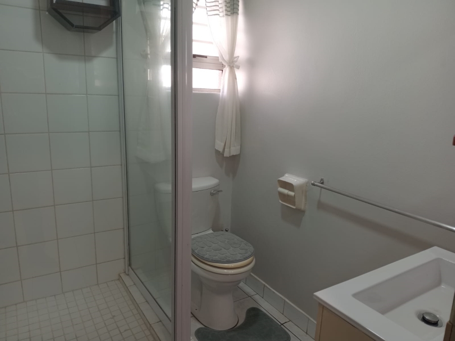 To Let 2 Bedroom Property for Rent in Meer En See KwaZulu-Natal