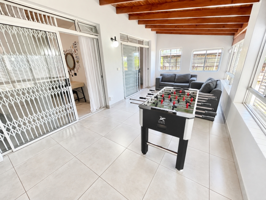To Let 4 Bedroom Property for Rent in Umhlanga KwaZulu-Natal