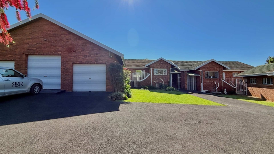 2 Bedroom Property for Sale in Greendale KwaZulu-Natal