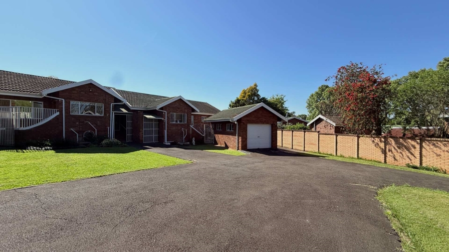 2 Bedroom Property for Sale in Greendale KwaZulu-Natal