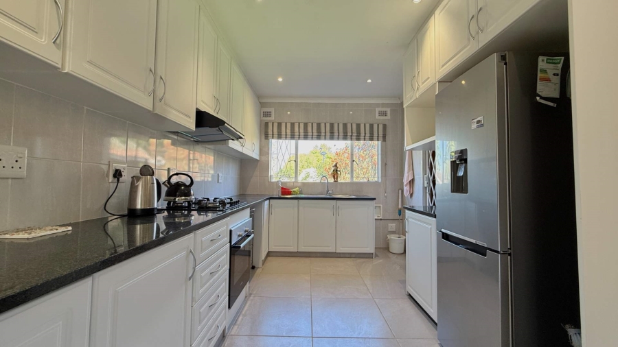 2 Bedroom Property for Sale in Greendale KwaZulu-Natal