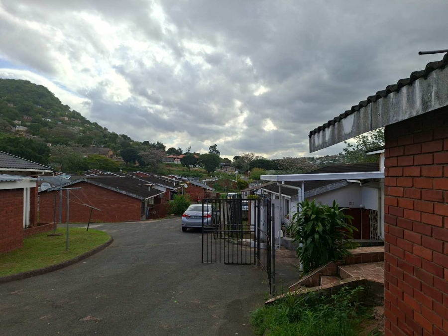 3 Bedroom Property for Sale in Pineview KwaZulu-Natal