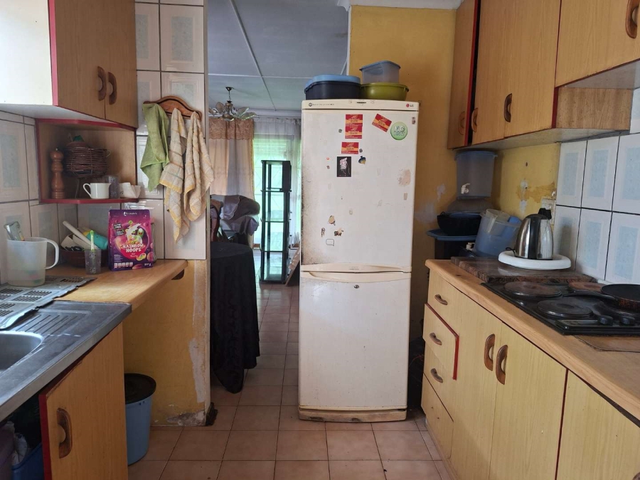 3 Bedroom Property for Sale in Pineview KwaZulu-Natal