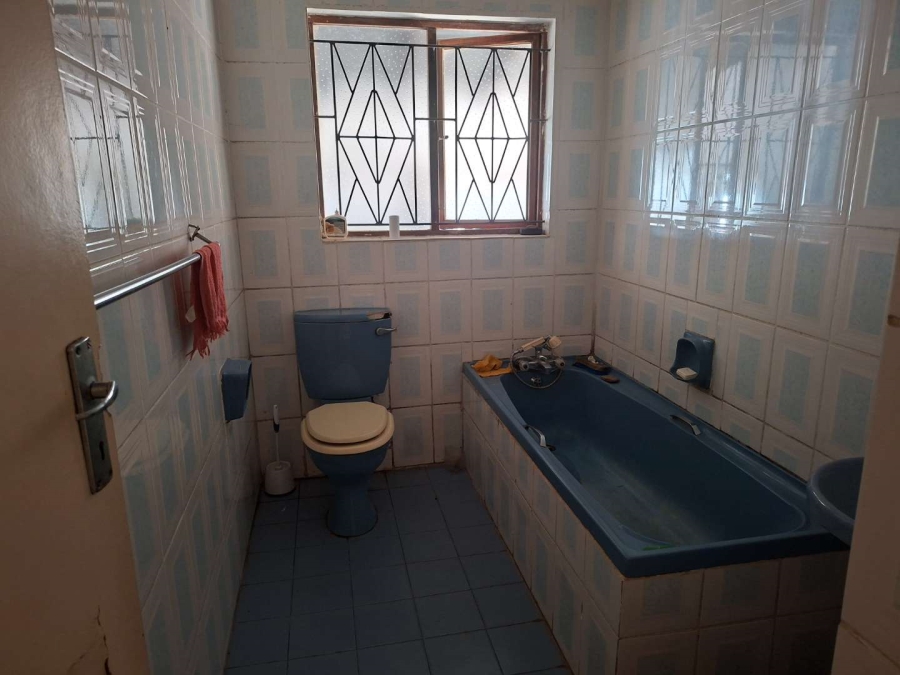 3 Bedroom Property for Sale in Pineview KwaZulu-Natal