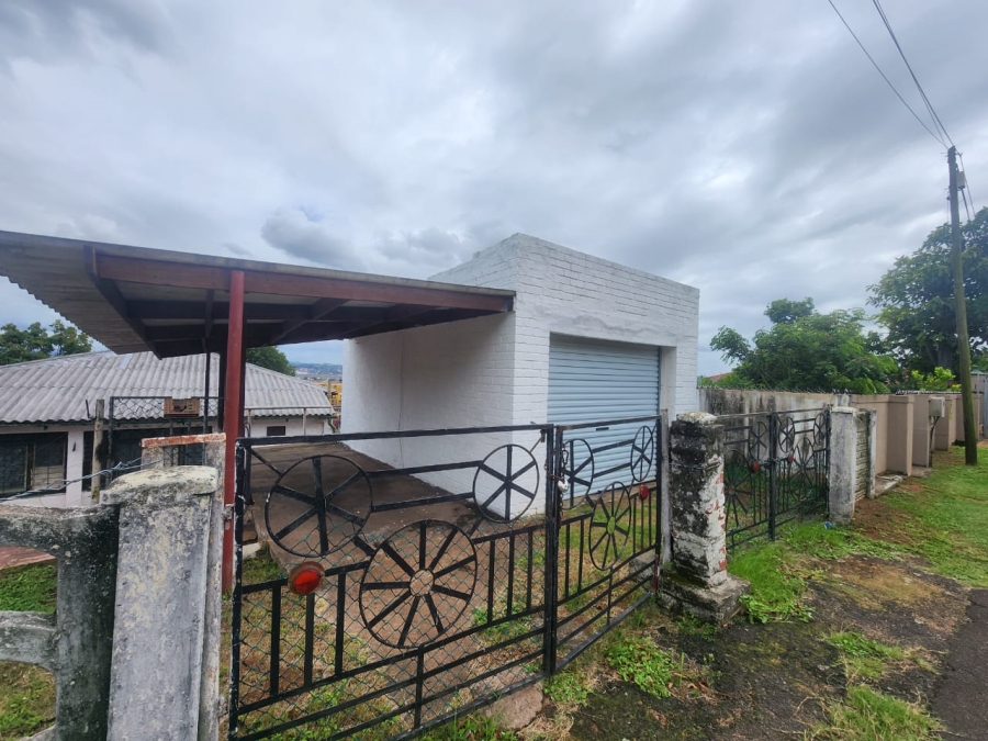 2 Bedroom Property for Sale in Bluff KwaZulu-Natal