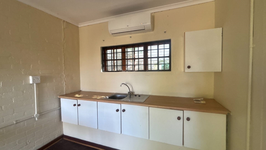 1 Bedroom Property for Sale in Boughton KwaZulu-Natal