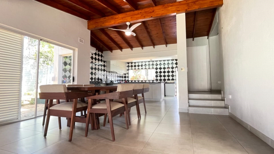 To Let 4 Bedroom Property for Rent in Umhlanga KwaZulu-Natal