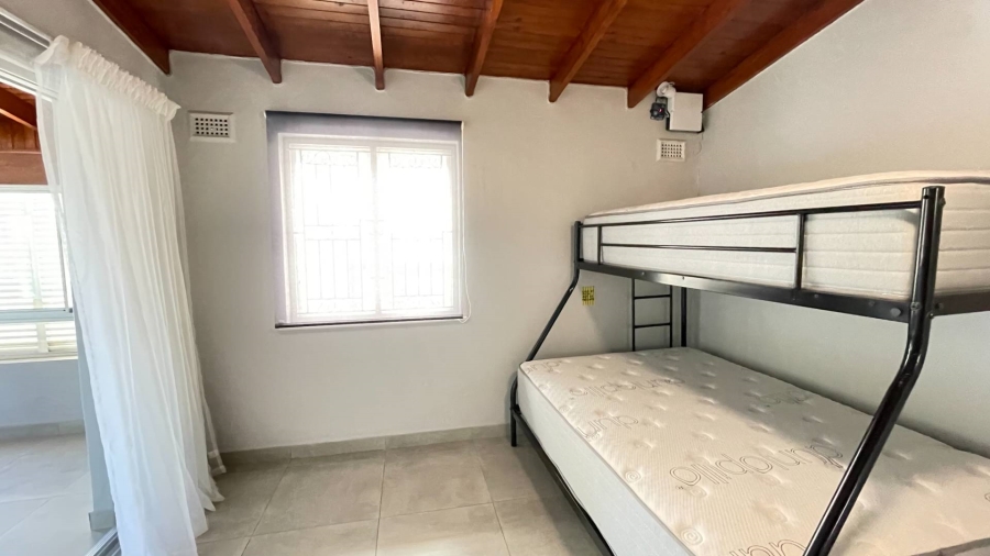 To Let 4 Bedroom Property for Rent in Umhlanga KwaZulu-Natal