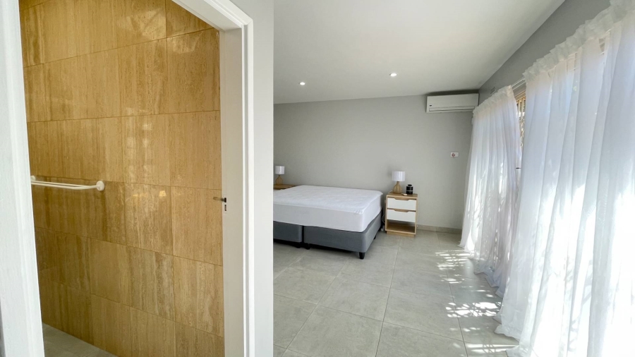 To Let 4 Bedroom Property for Rent in Umhlanga KwaZulu-Natal