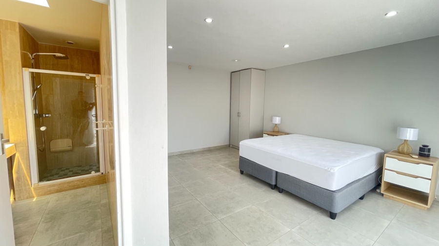 To Let 4 Bedroom Property for Rent in Umhlanga KwaZulu-Natal