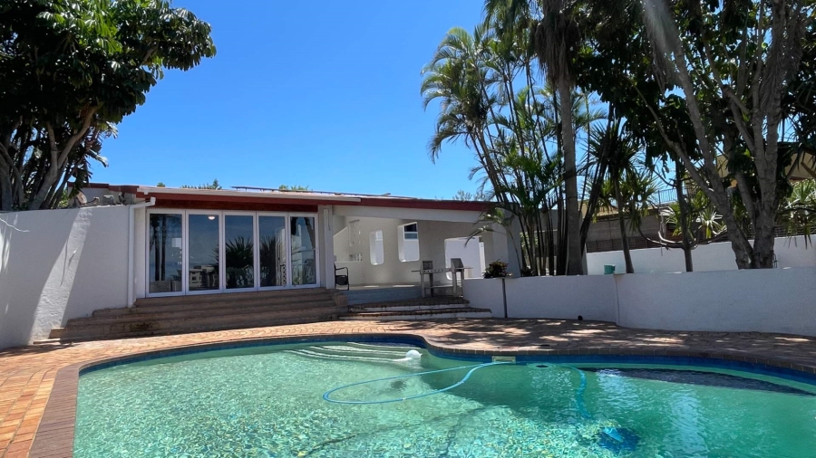 To Let 4 Bedroom Property for Rent in Umhlanga KwaZulu-Natal