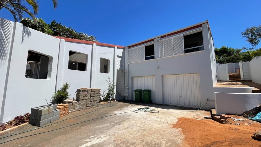 To Let 4 Bedroom Property for Rent in Umhlanga KwaZulu-Natal