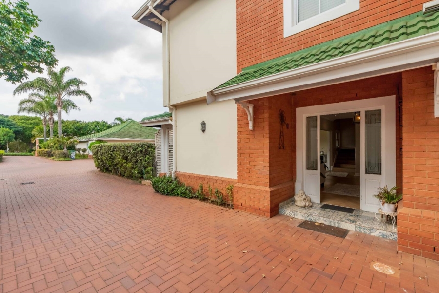 To Let 4 Bedroom Property for Rent in Mount Edgecombe Country Estate KwaZulu-Natal