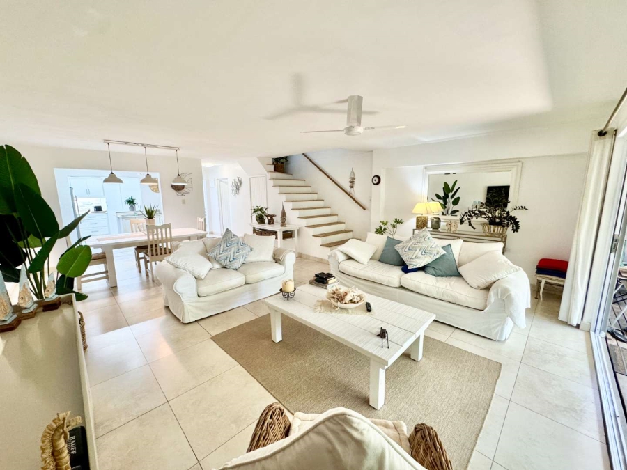 3 Bedroom Property for Sale in Umdloti KwaZulu-Natal