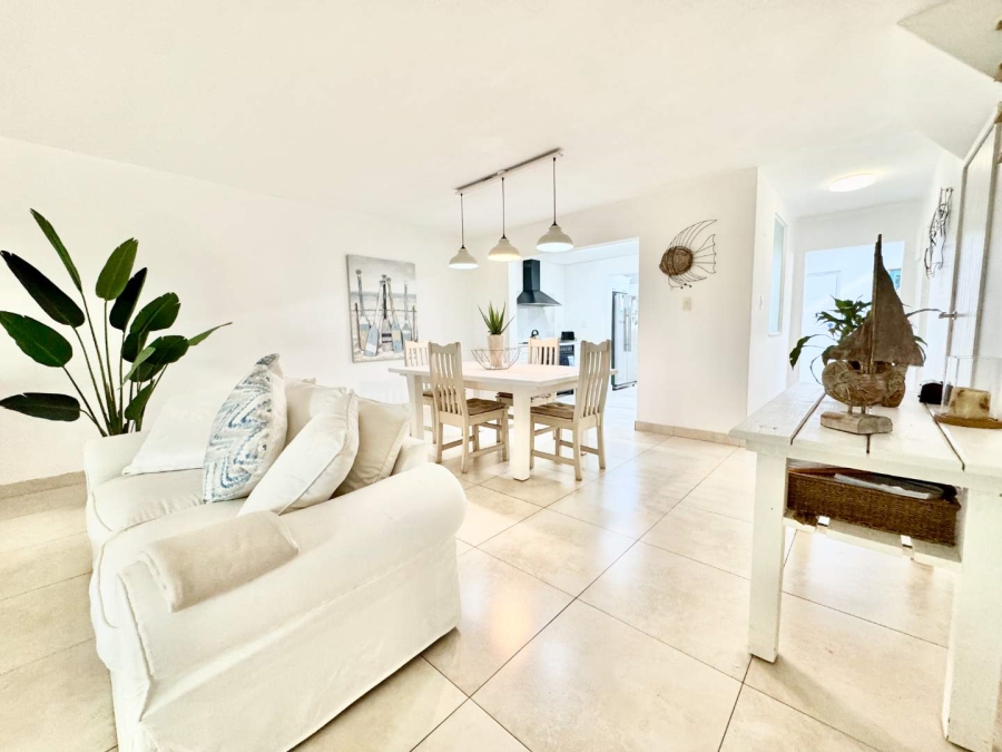 3 Bedroom Property for Sale in Umdloti KwaZulu-Natal