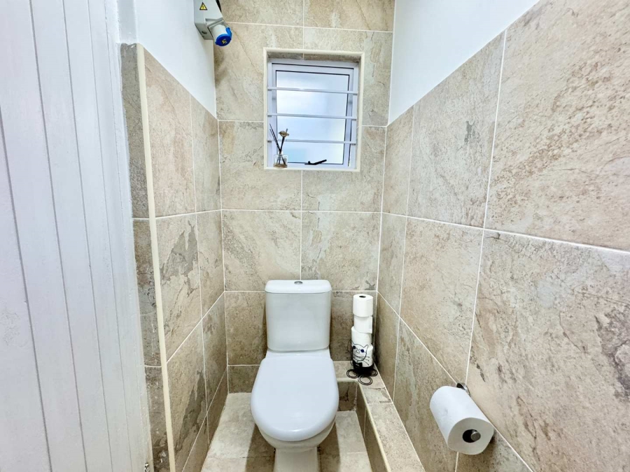 3 Bedroom Property for Sale in Umdloti KwaZulu-Natal
