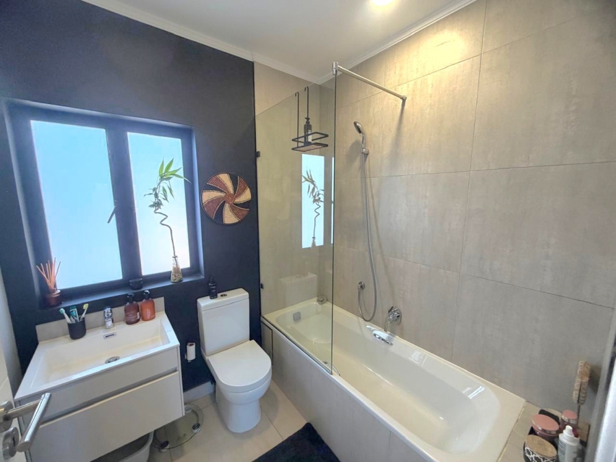 To Let 2 Bedroom Property for Rent in Cotswold Fenns KwaZulu-Natal