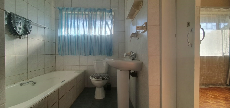 To Let 3 Bedroom Property for Rent in Carrington Heights KwaZulu-Natal