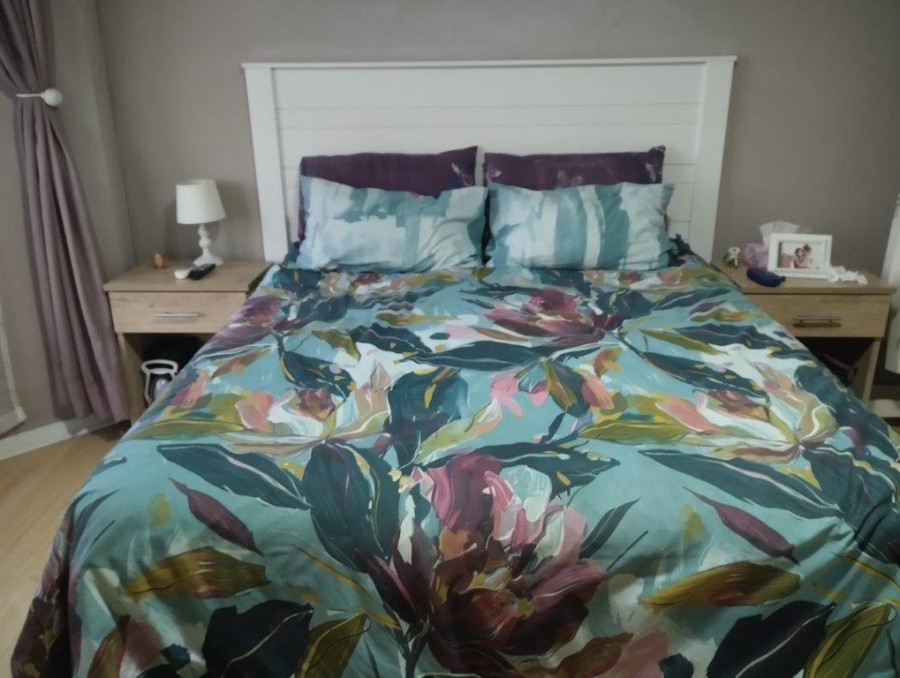 2 Bedroom Property for Sale in Sherwood KwaZulu-Natal