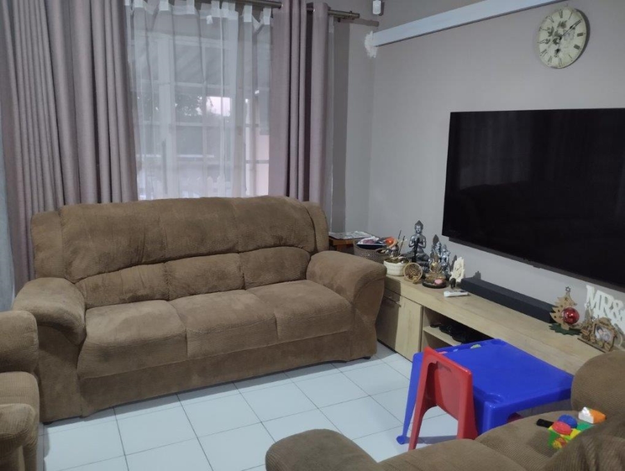 2 Bedroom Property for Sale in Sherwood KwaZulu-Natal