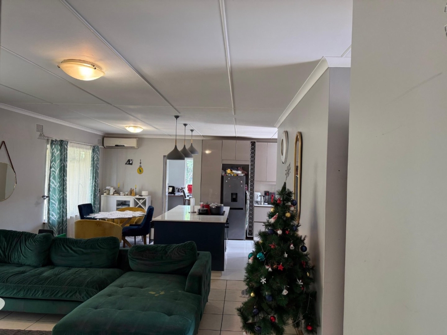 4 Bedroom Property for Sale in Escombe KwaZulu-Natal