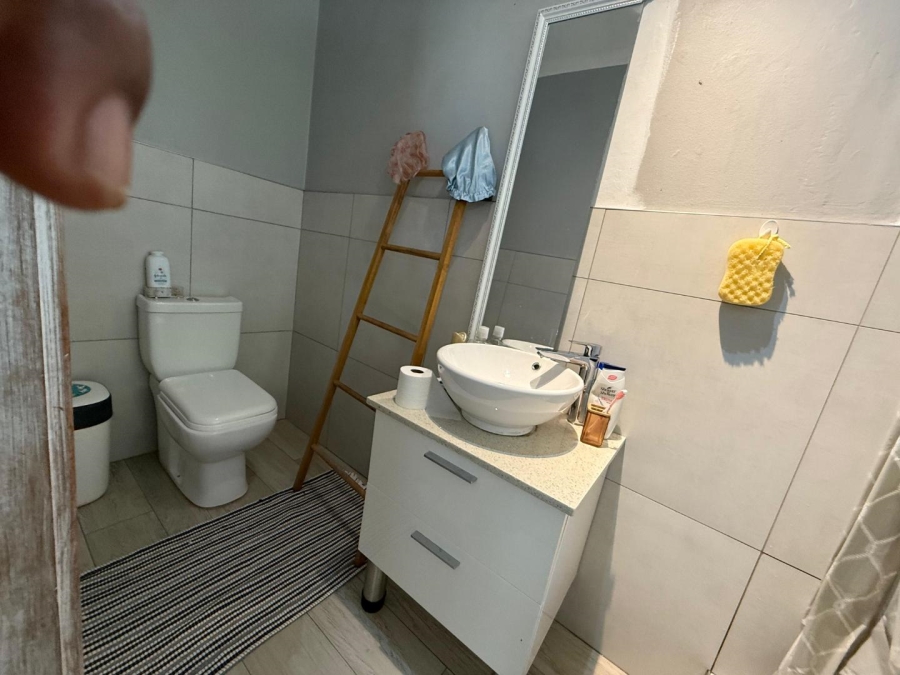 4 Bedroom Property for Sale in Escombe KwaZulu-Natal