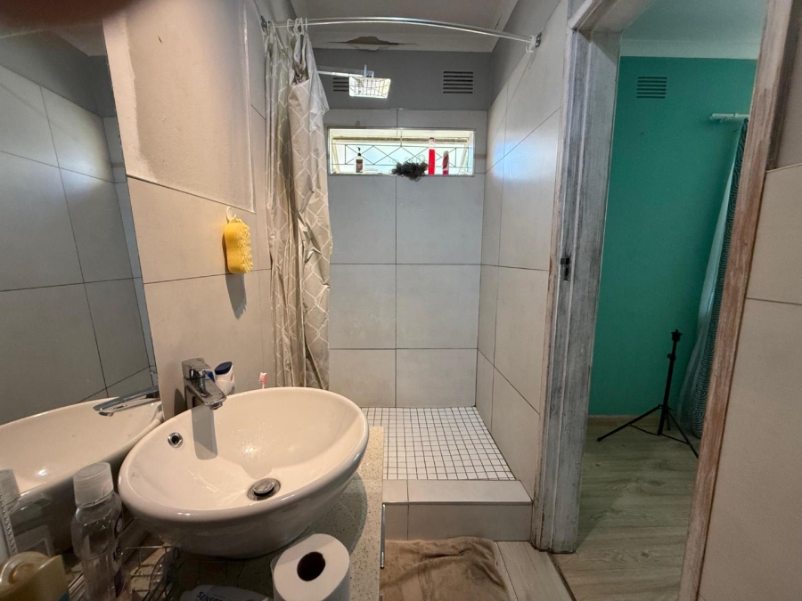 4 Bedroom Property for Sale in Escombe KwaZulu-Natal