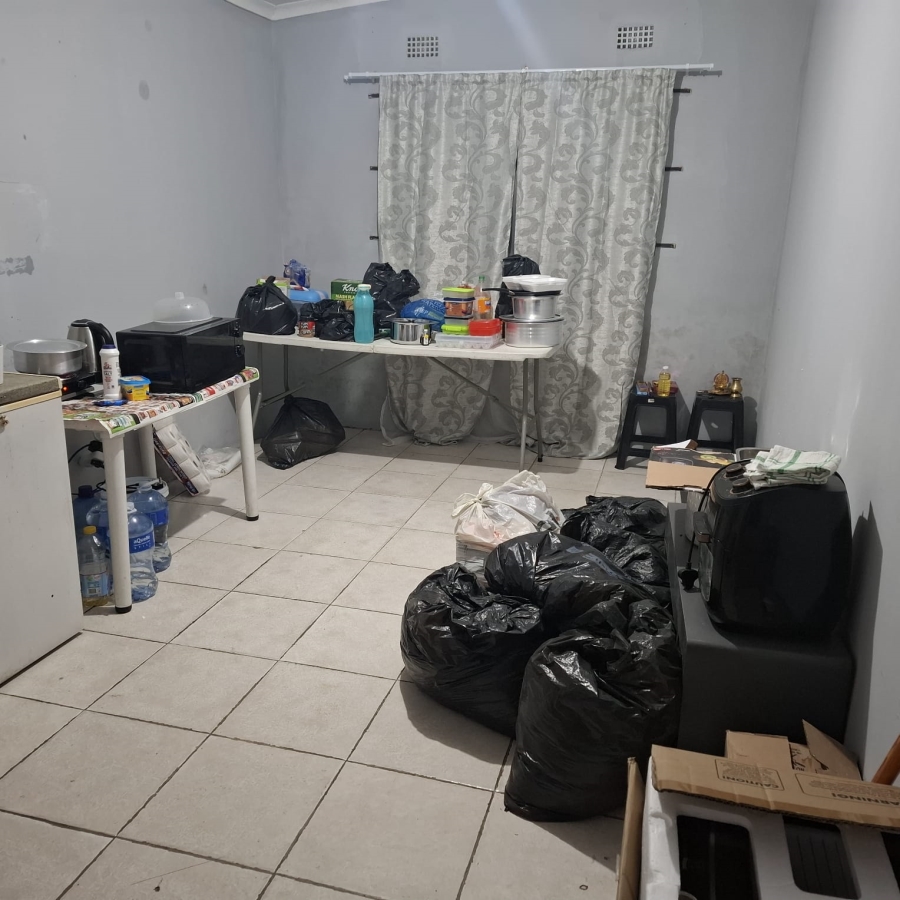 To Let 1 Bedroom Property for Rent in Arena Park KwaZulu-Natal