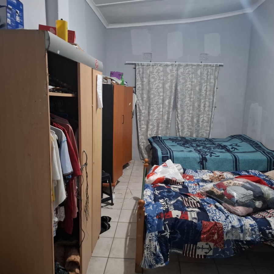 To Let 1 Bedroom Property for Rent in Arena Park KwaZulu-Natal
