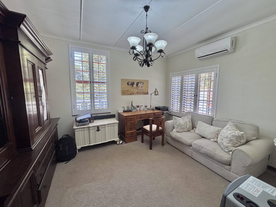 3 Bedroom Property for Sale in Chase Valley Heights KwaZulu-Natal