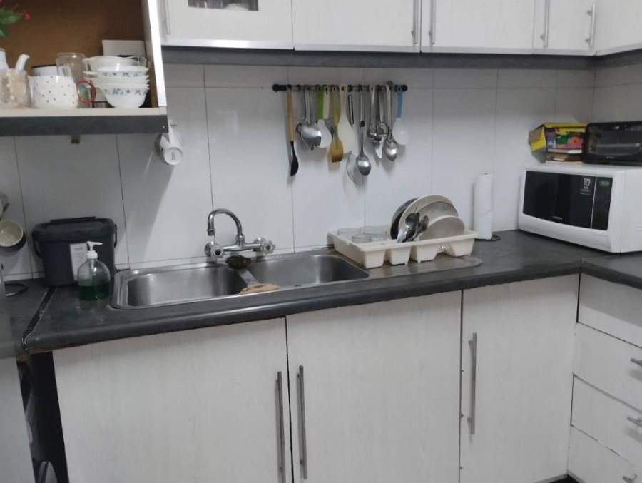 3 Bedroom Property for Sale in Sherwood KwaZulu-Natal
