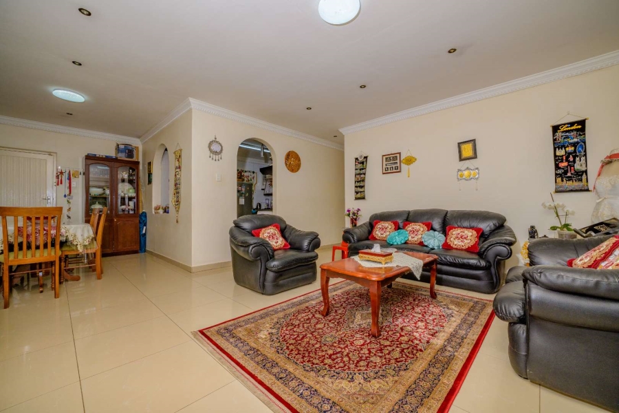 3 Bedroom Property for Sale in Sherwood KwaZulu-Natal