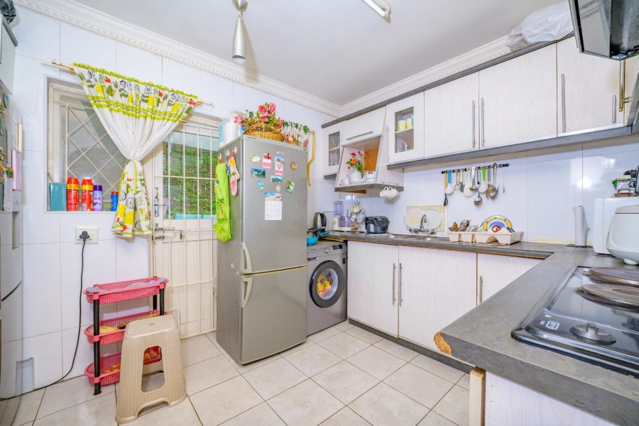 3 Bedroom Property for Sale in Sherwood KwaZulu-Natal