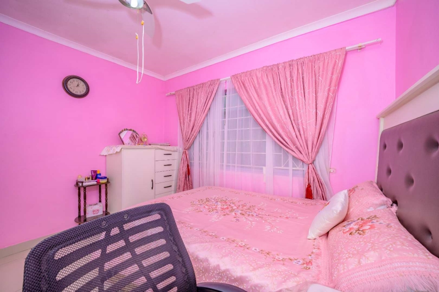 3 Bedroom Property for Sale in Sherwood KwaZulu-Natal