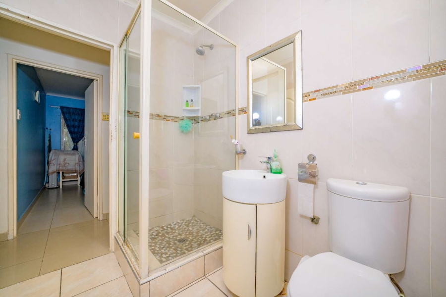 3 Bedroom Property for Sale in Sherwood KwaZulu-Natal