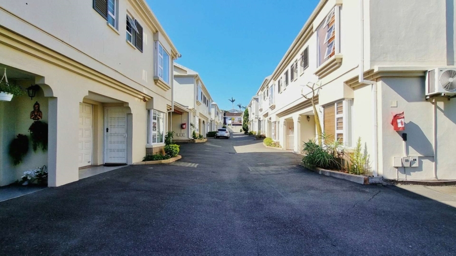 3 Bedroom Property for Sale in Umgeni Park KwaZulu-Natal