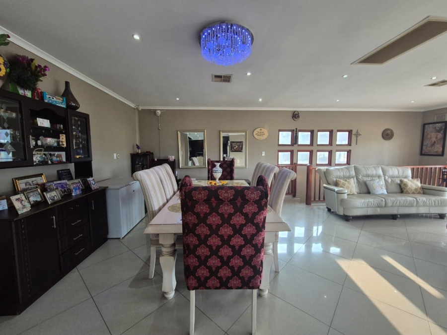 4 Bedroom Property for Sale in Northdene KwaZulu-Natal