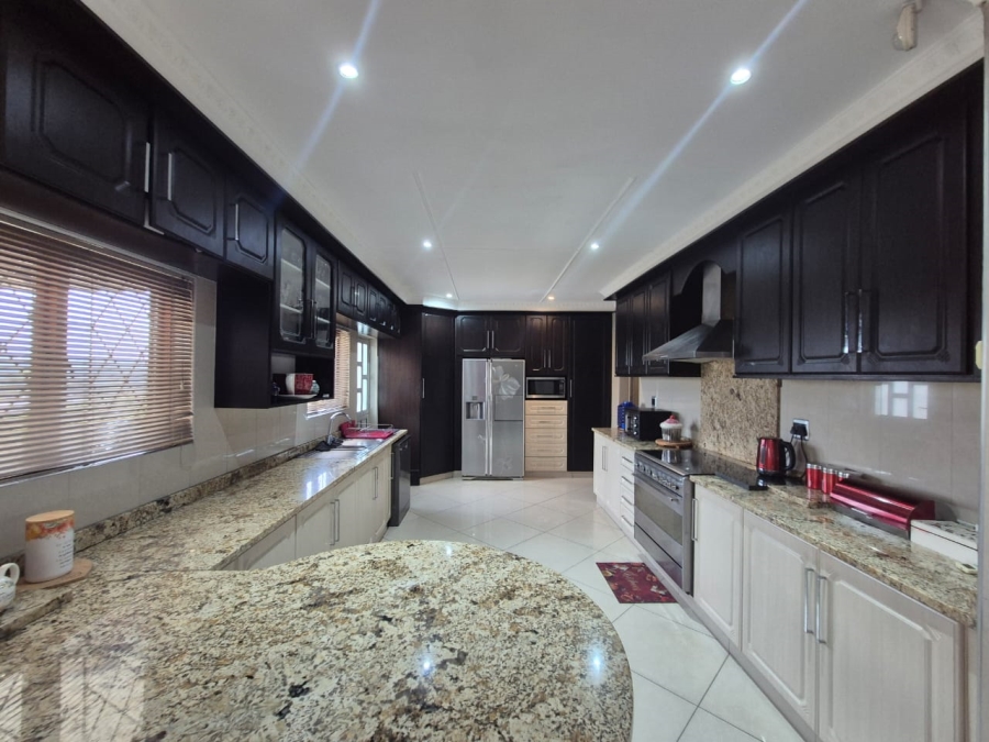 4 Bedroom Property for Sale in Northdene KwaZulu-Natal