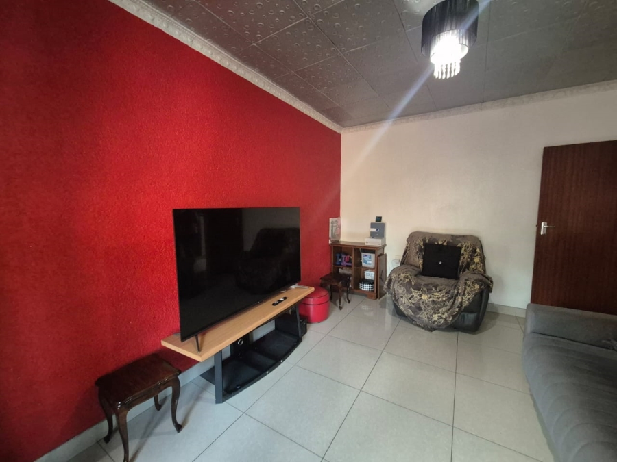 4 Bedroom Property for Sale in Northdene KwaZulu-Natal